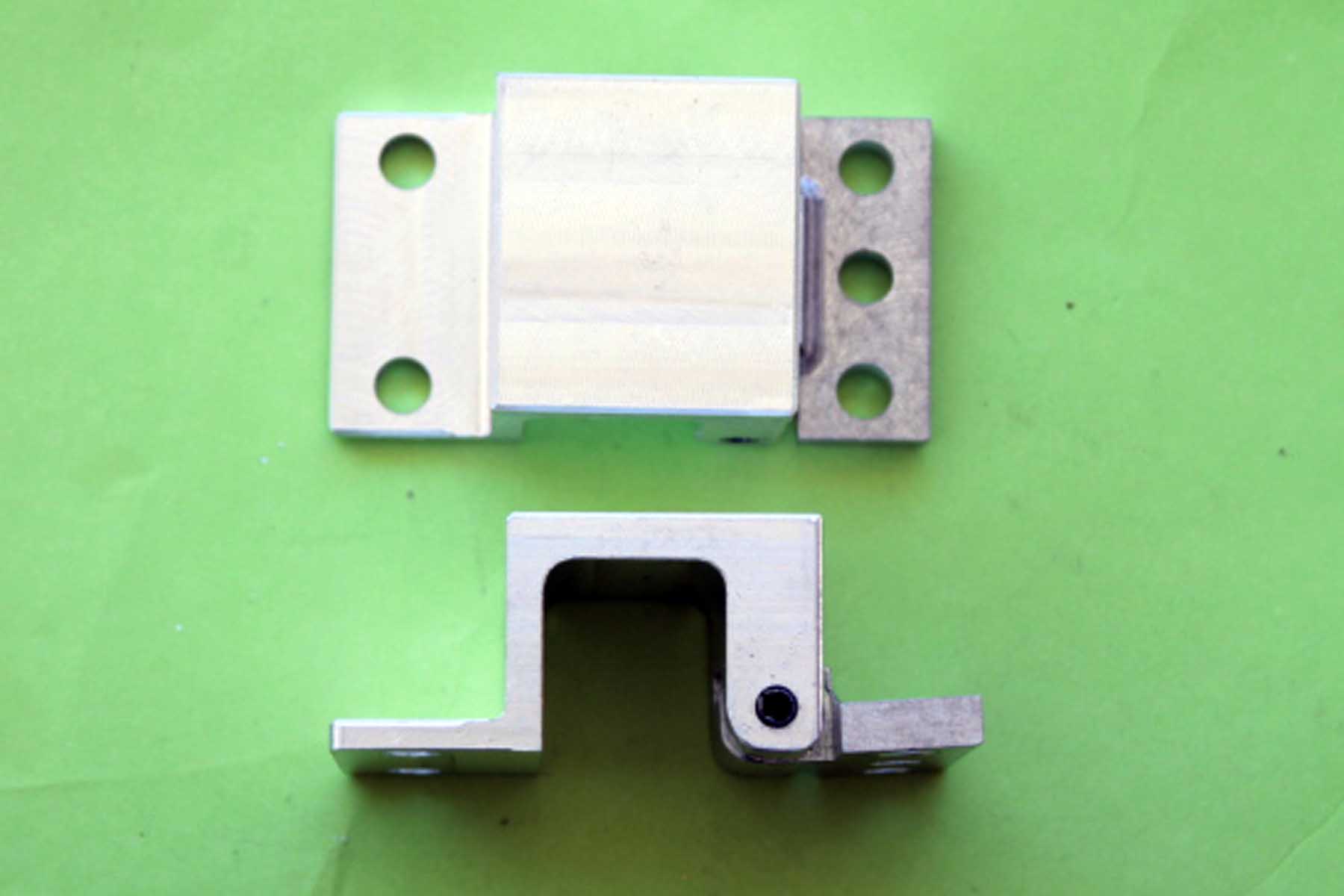 Kumahira Vault Door Time Lock