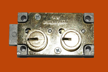 _Locks_S&G_4443_RH